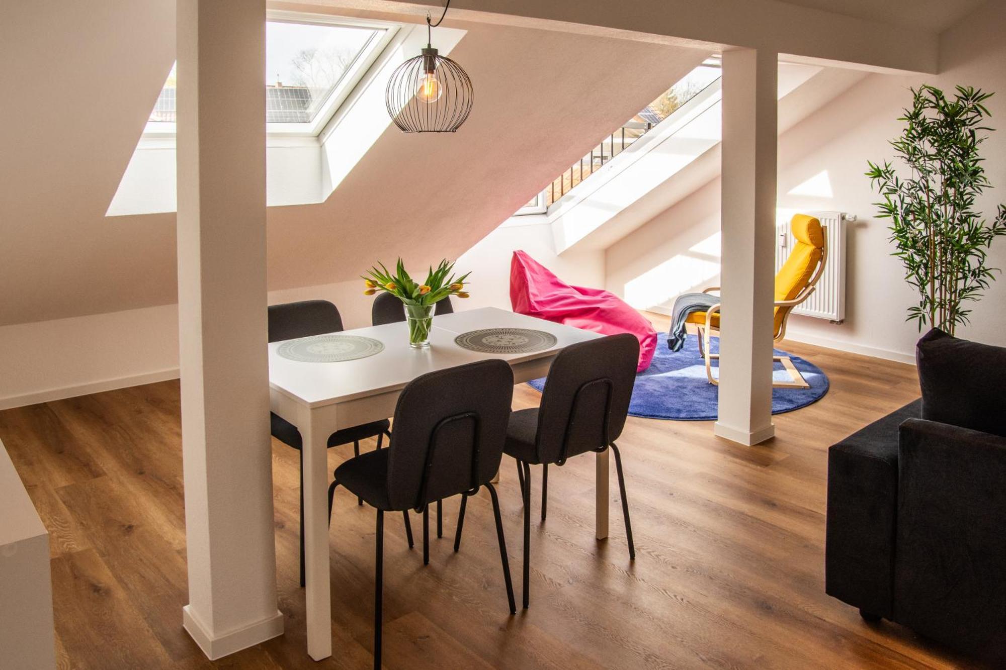 Das Raum-Wunder Mit Kueche Und Smart-Tv Karlsruhe Extérieur photo